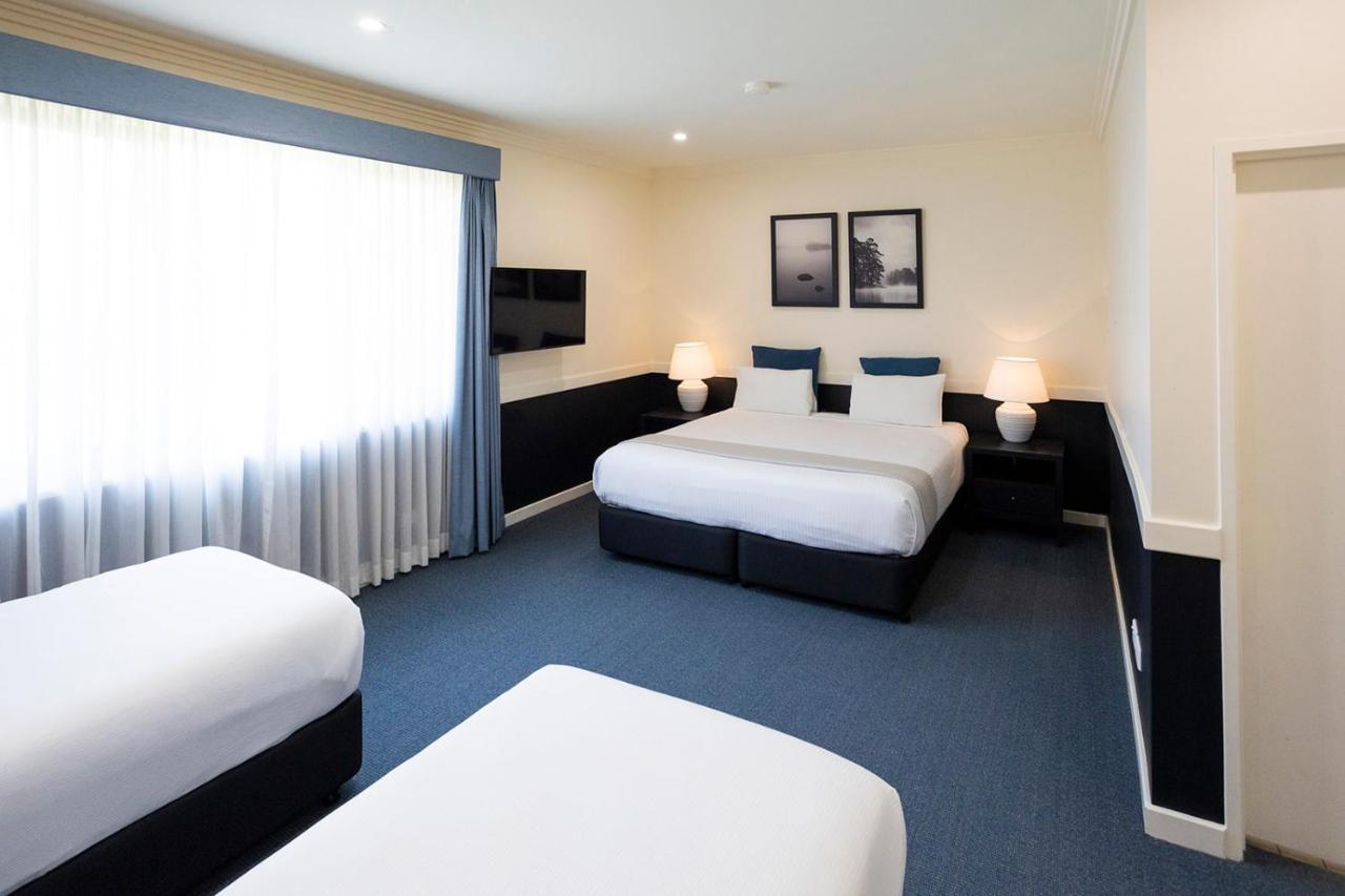 Hawkesbury Race Club Motel Виндзор Экстерьер фото
